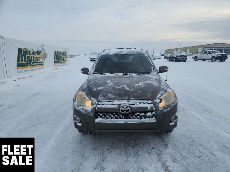 2009-toyota-rav4-image-7