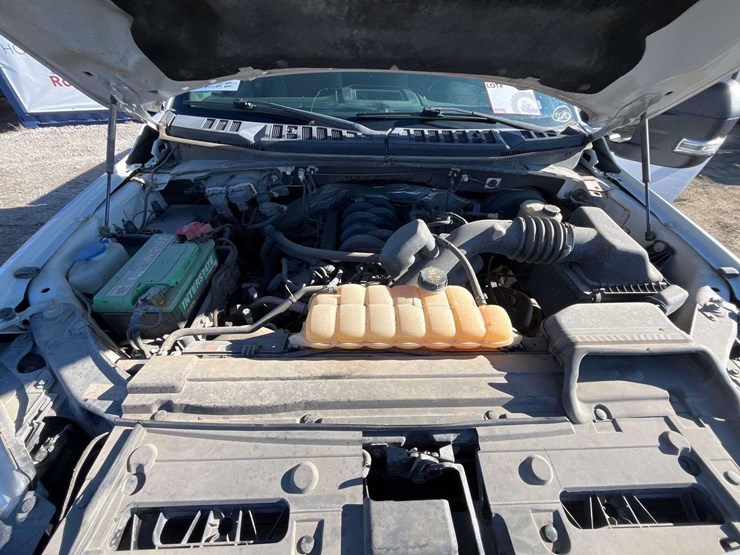 2017-ford-f150-image-8