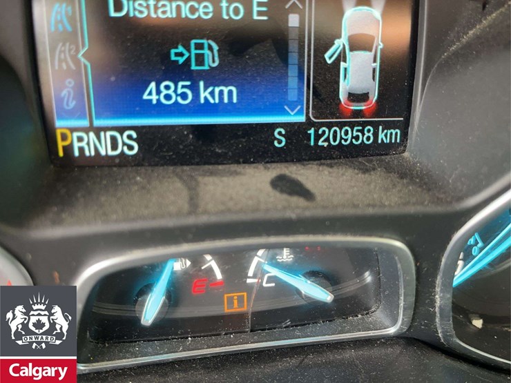 2016-ford-escape-se-image-26