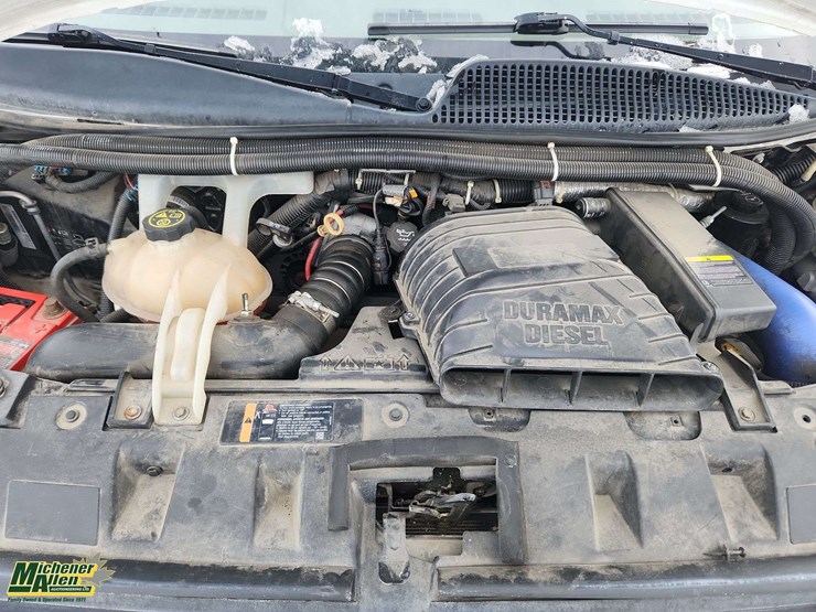 2016-chevrolet-express-s/a-ambulance-image-28