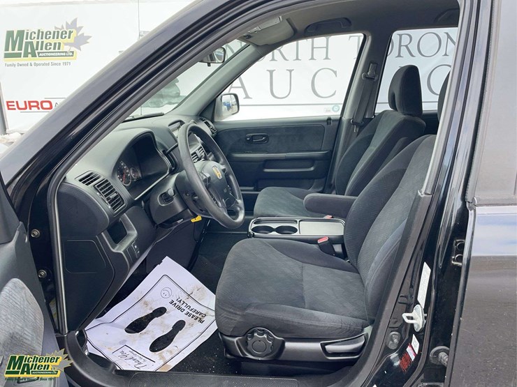 2005-honda-crv-image-12