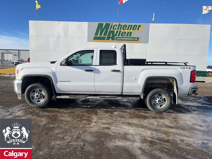 2015-gmc-sierra-2500hd-image-6