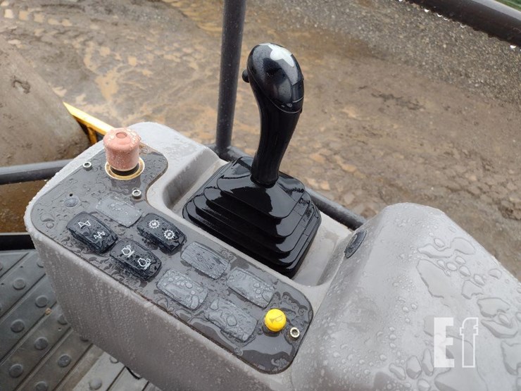 2014-volvo-sd115-image-8