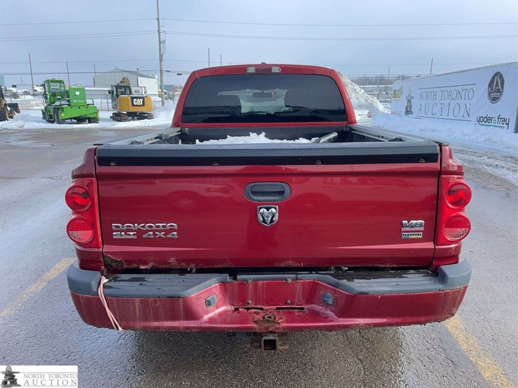 2008-dodge-dakota-image-4