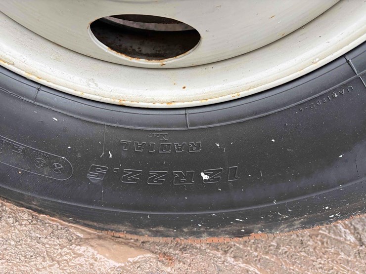 1998-caterpillar-10-image-8