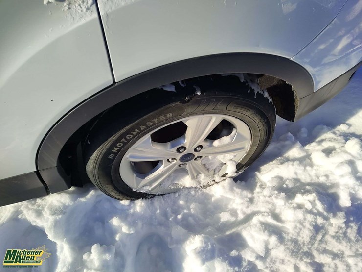 2015-ford-escape-image-9