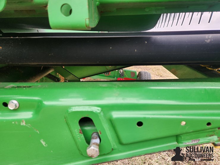 2018-john-deere-630fd-image-18
