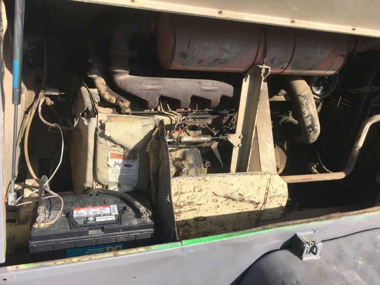 john-deere-4239df-image-11