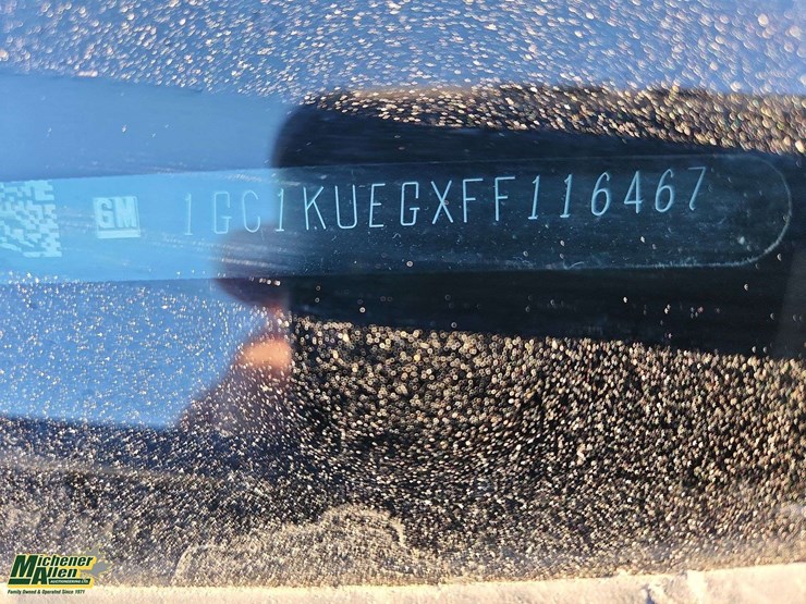 2015-chevrolet-silverado-2500hd-image-48