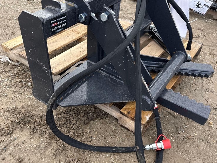 2762---skid-steer-tree-puller-image-4