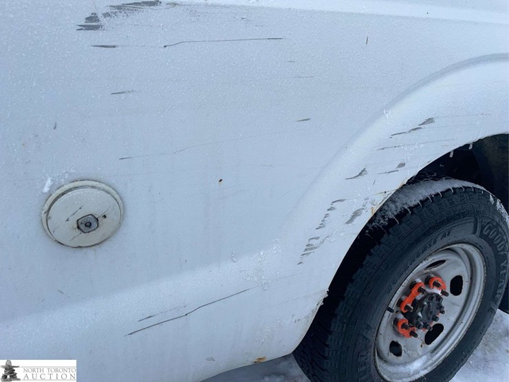 2012-ford-f250-image-17