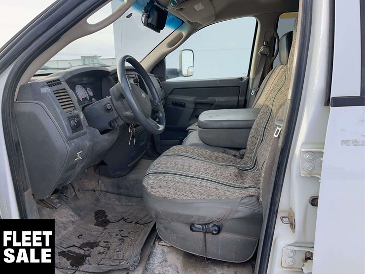 2008-dodge-ram-5500-image-13