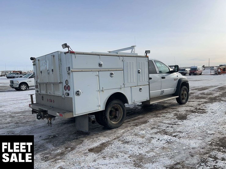 2008-dodge-ram-5500-image-4
