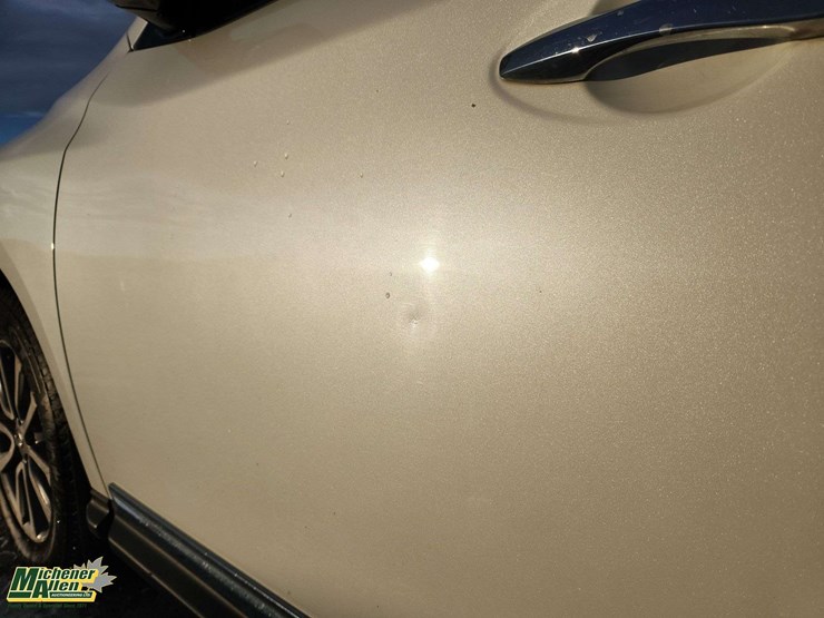 2015-nissan-pathfinder-image-33