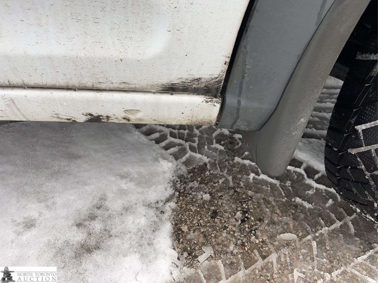 2011-ford-transit-connect-image-24