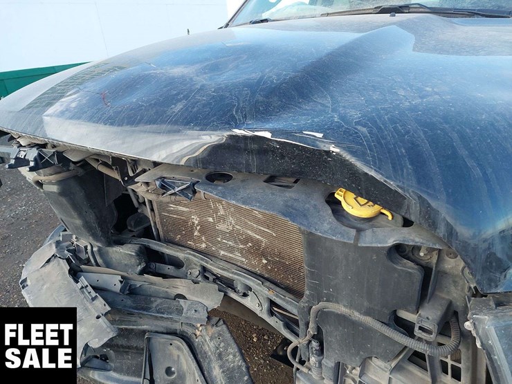 2023-ram-1500-classic-image-27