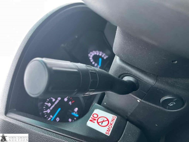 2014-ford-explorer-image-7