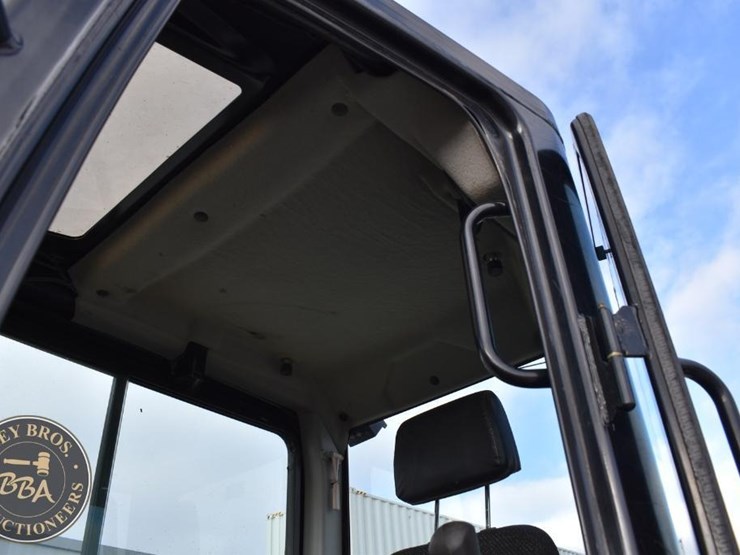 2019-caterpillar-305.5e2-cr-image-55