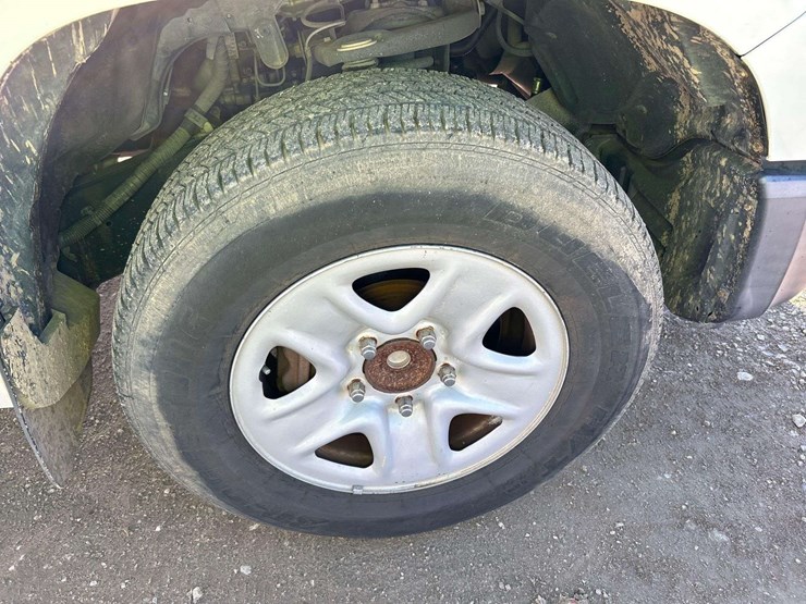 2014-toyota-tundra-image-22