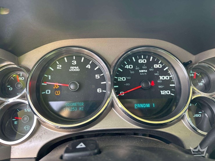 2013-chevrolet-silverado-1500-image-12