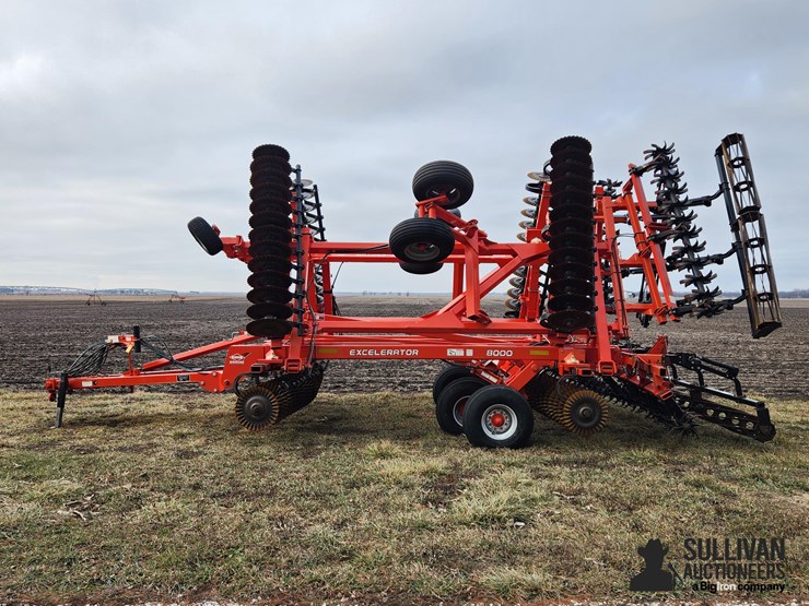 2013-kuhn-krause-excelerator-8000-image-8