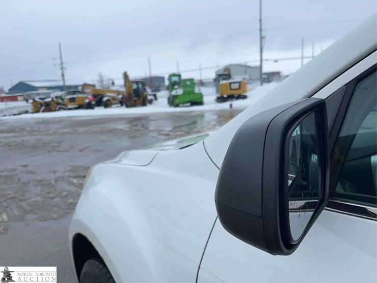 2014-chevrolet-equinox-image-14