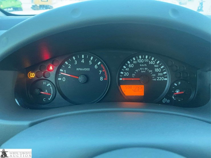 2017-nissan-frontier-image-14