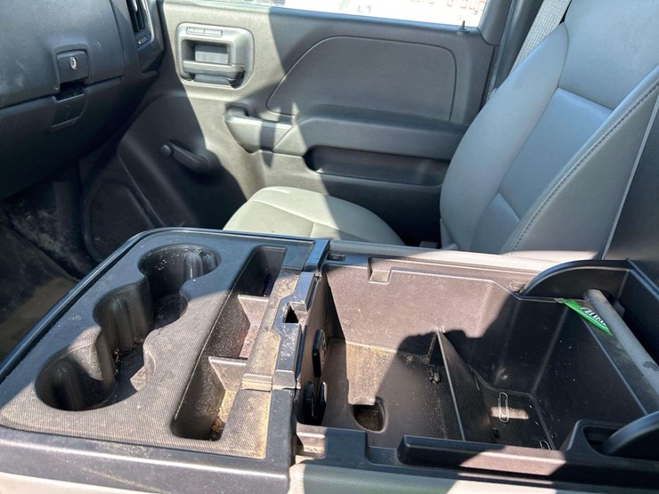 2016-chevrolet-silverado-1500-image-18