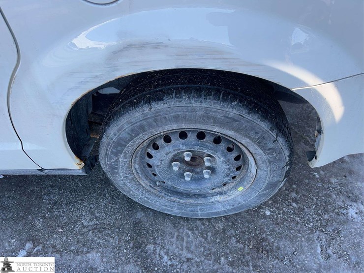 2008-dodge-grand-caravan-se-image-13