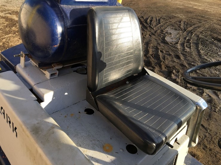 1986-clark-c40b-image-7