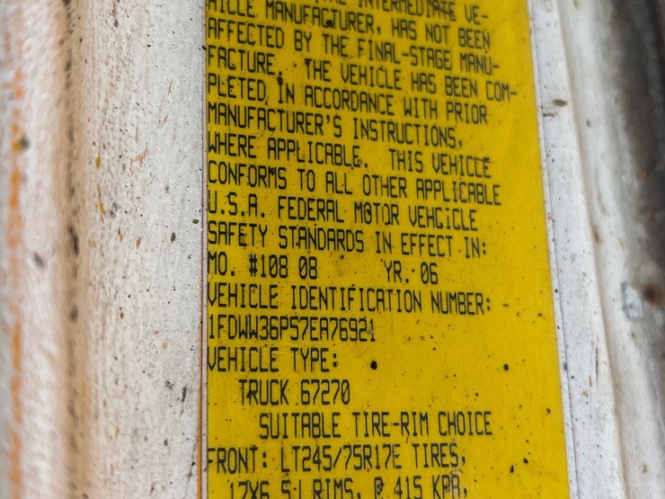 2007-ford-f350-image-3