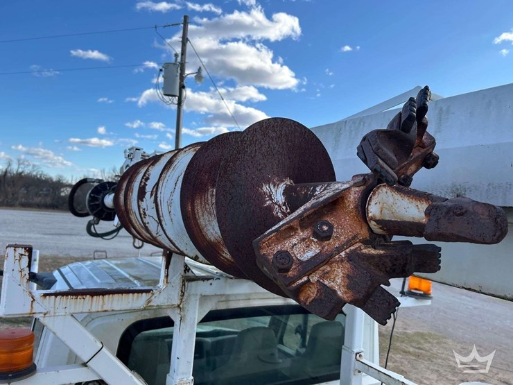 2007-international-derrick-digger-image-28