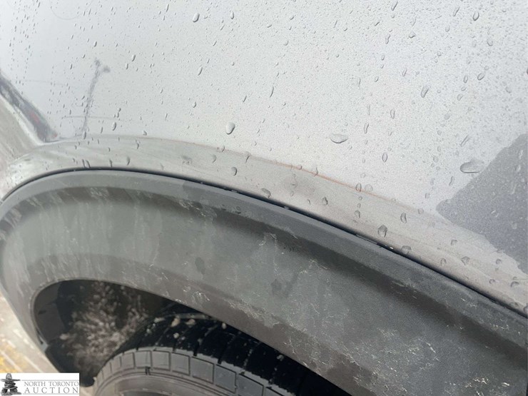 2020-ford-explorer-police-interceptor-image-31