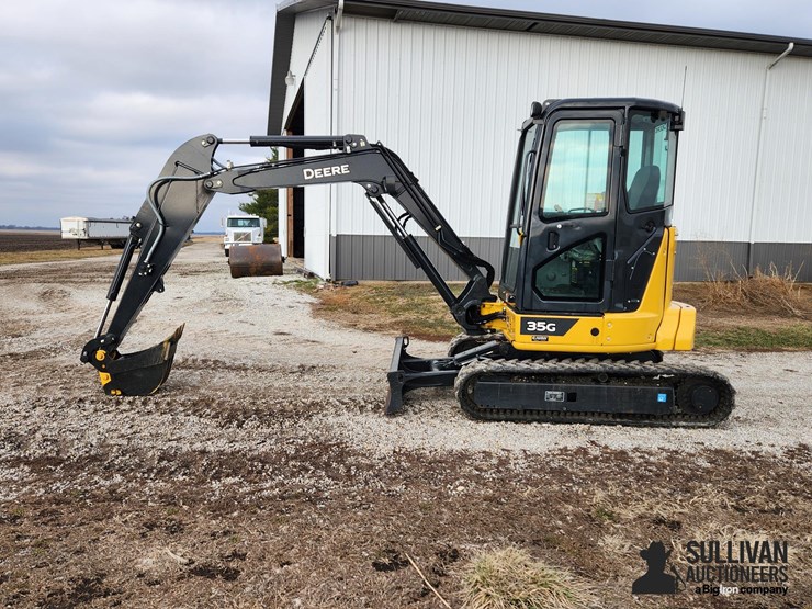 2020-deere-35g-image-8