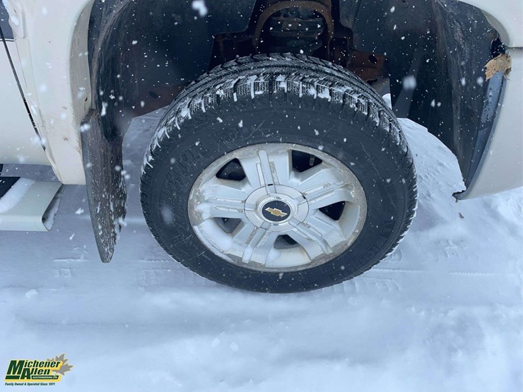 2012-chevrolet-silverado-1500-image-22