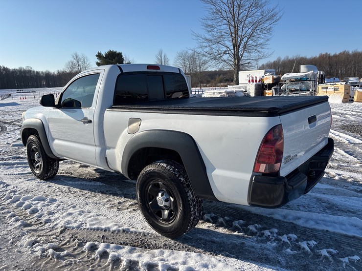 2014-toyota-tacoma-image-5