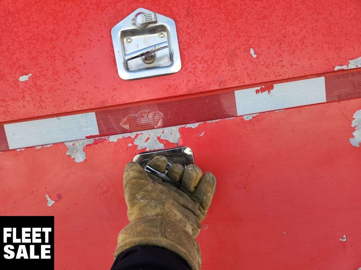 2009-ford-f550-image-39