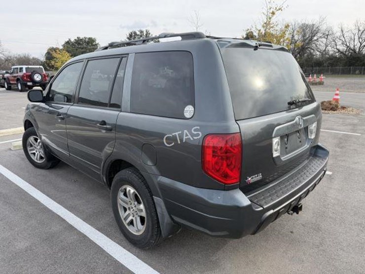2004-honda-pilot-image-10
