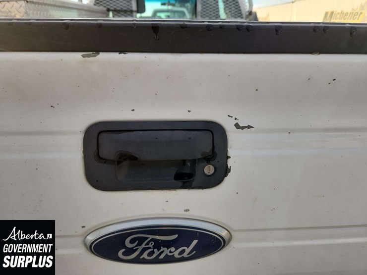 2010-ford-f150-image-30