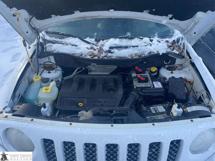 2012-jeep-patriot-image-10