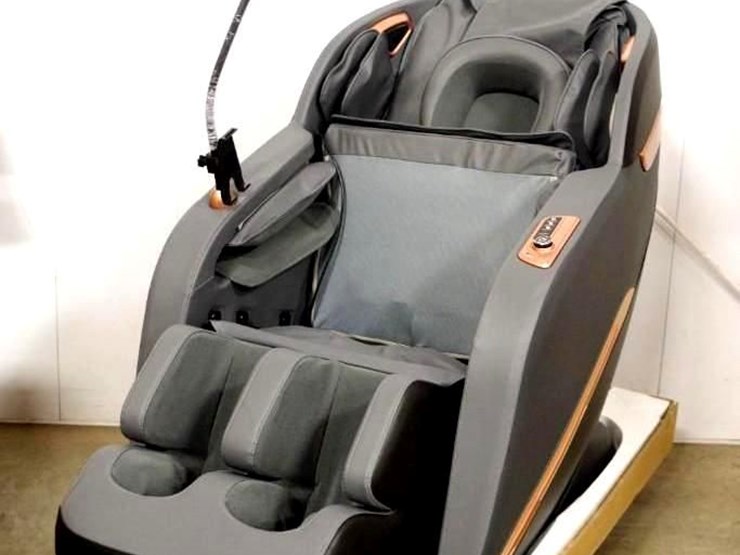 aboss-high-end-full-body-massage-chair-w/-intelligent-voice-control,-unused-image-3