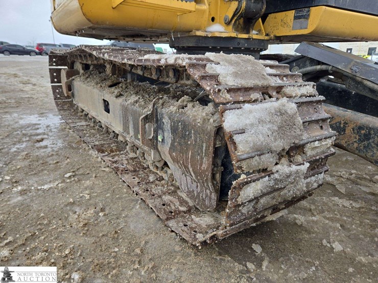 2017-caterpillar-307e2-image-10