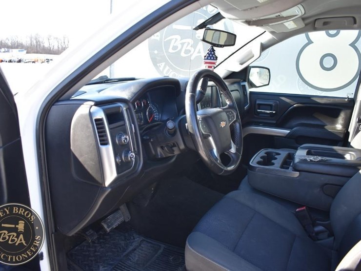 2014-chevrolet-silverado-1500-lt-image-21