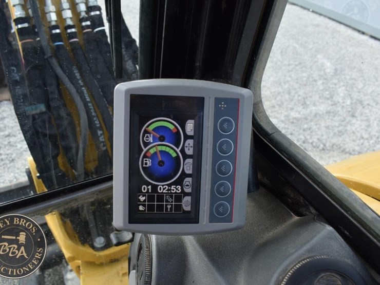 2019-caterpillar-305.5e2-cr-image-58