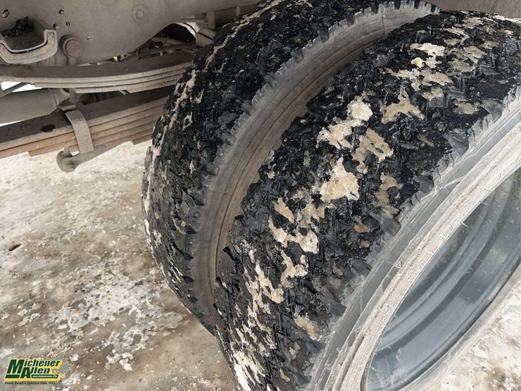 2014-ford-f550-image-11