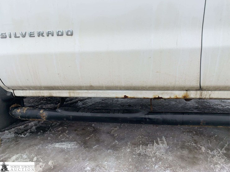 2018-chevrolet-silverado-1500-image-34