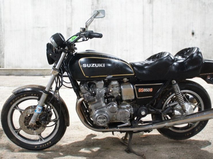 1980-suzuki-gs850g-motorcycle-image-4