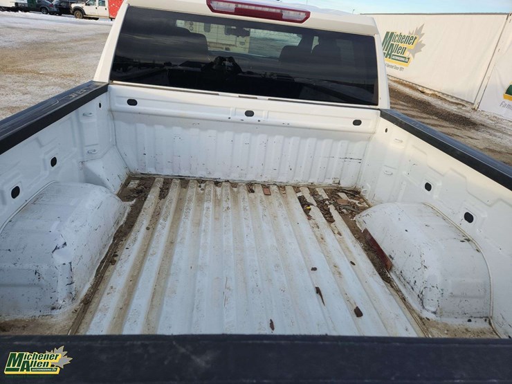 2019-gmc-sierra-1500-image-14