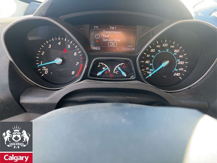 2016-ford-escape-se-image-14