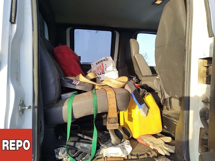 2007-gmc-topkick-c5500-image-12